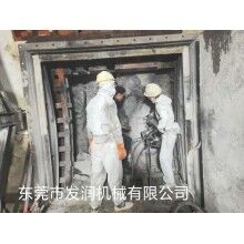 巖石開采機(jī)械設(shè)備劈石機(jī)劈裂機(jī)