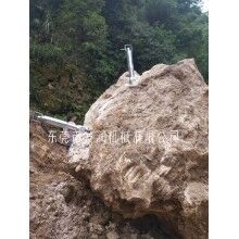 全液壓化大型巖石破碎機技術參數